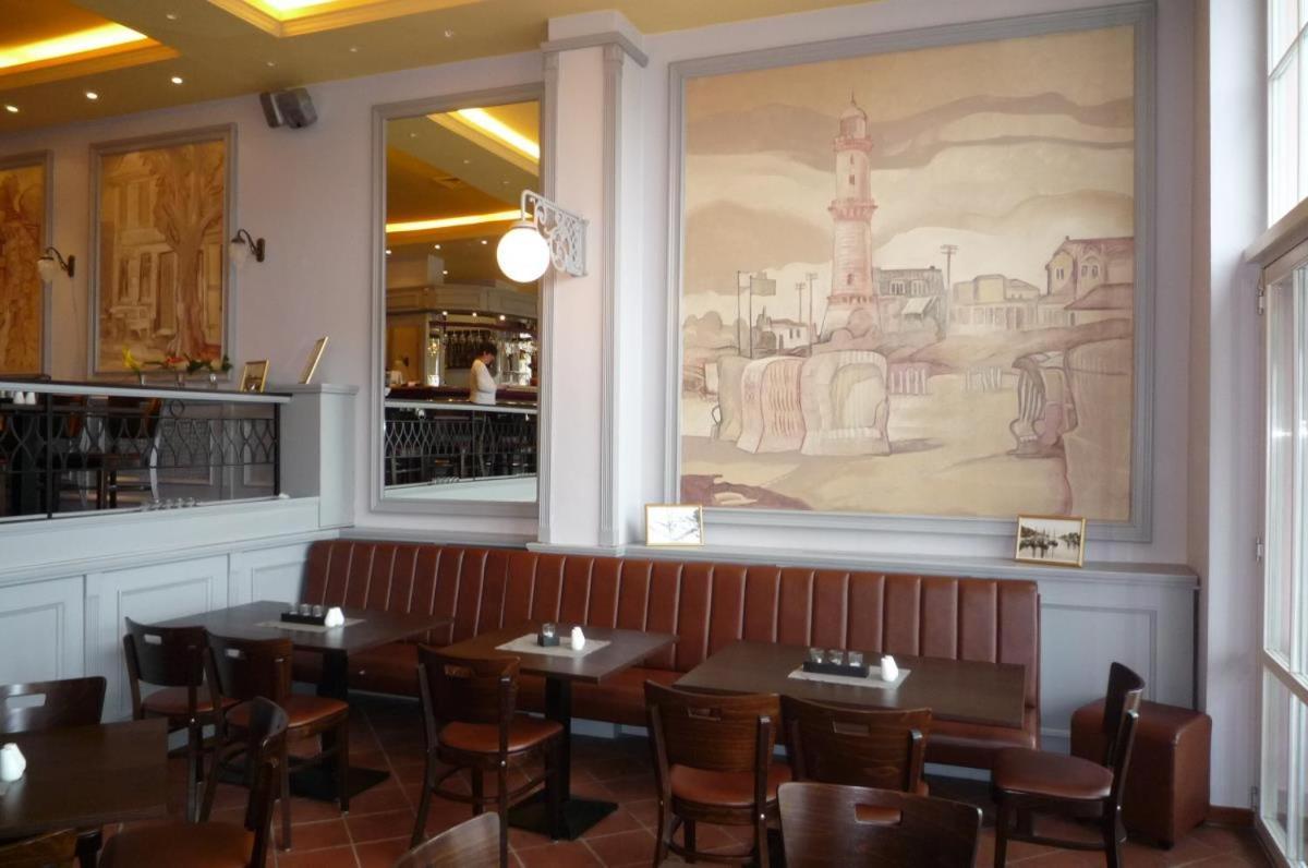 Doppelzimmer Dinner, Direkt Am Alten Strom 罗斯托克 外观 照片